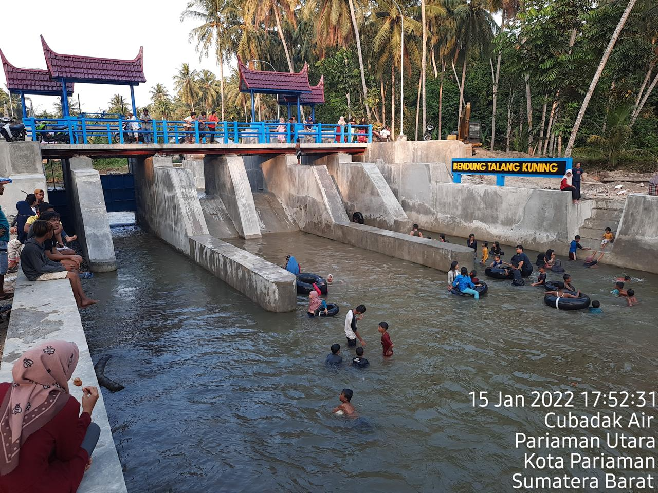 Gambar 2 Rekreasi Warga Masyarakat